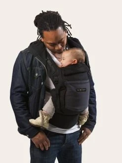 Pack Bundle Porte-bébé + Réhausseur + Cale-tête PhysioCarrier LOVE RADIUS By JE PORTE MON BEBE Noir/anthracite - Love Radius JPMB -Vertbaudet Shop pack bundle porte bebe rehausseur cale tete physiocarrier love radius by je porte mon bebe 5
