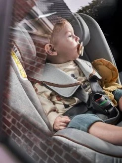 Siège-auto Rotatif JOIE I-Spin Grow Signature I-Size 40 à 125 Cm, équivalence Groupe 0+/1/2 Noir (eclipse) - Joie -Vertbaudet Shop siege auto rotatif joie i spin grow signature i size 40 a 125 cm equivalence groupe 012 4